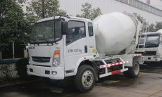 重汽豪曼3方攪拌車