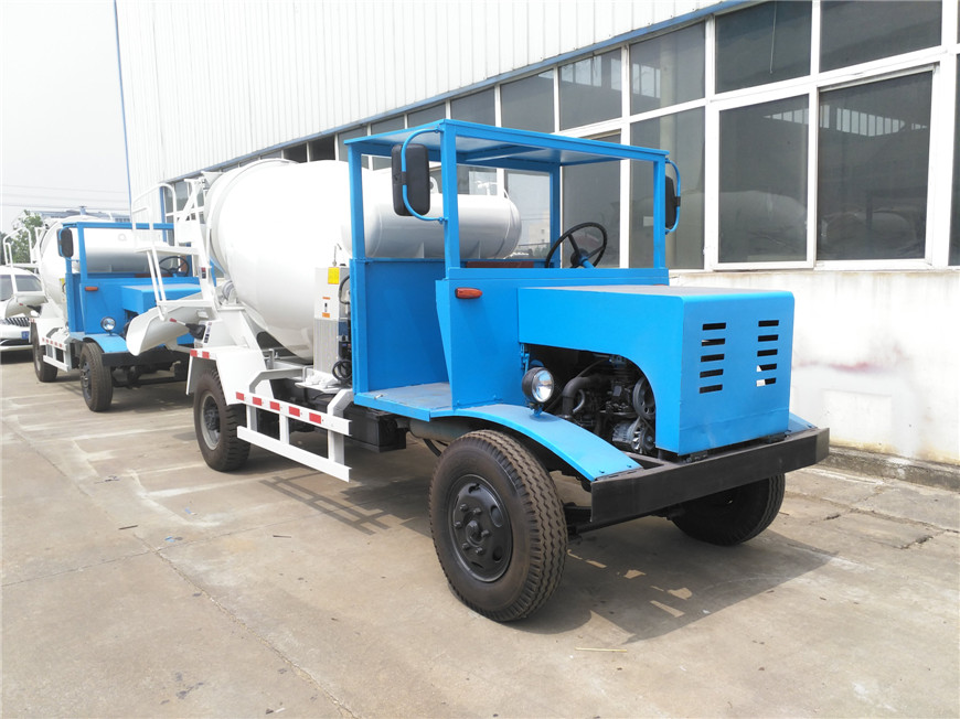 拖拉機(jī)攪拌車