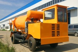 礦用攪拌車(chē)