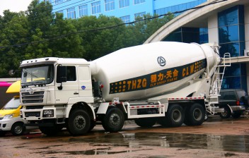 陜汽德龍16方攪拌車