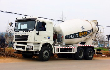  陜汽德龍12方攪拌車